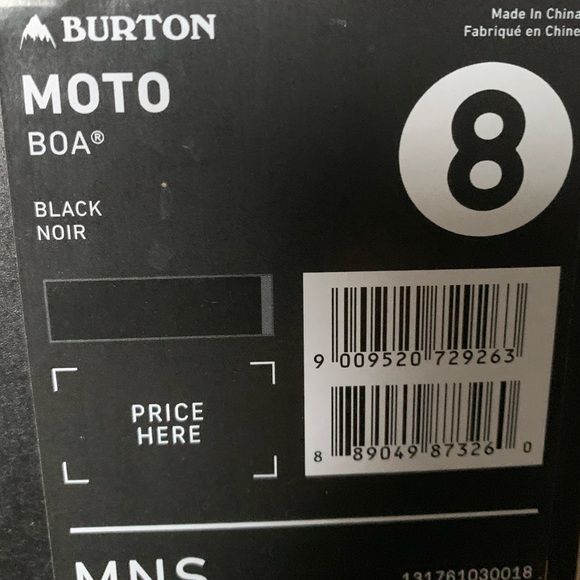 COPY - Worn only once. No rips and no torn. Condition: good main image 4